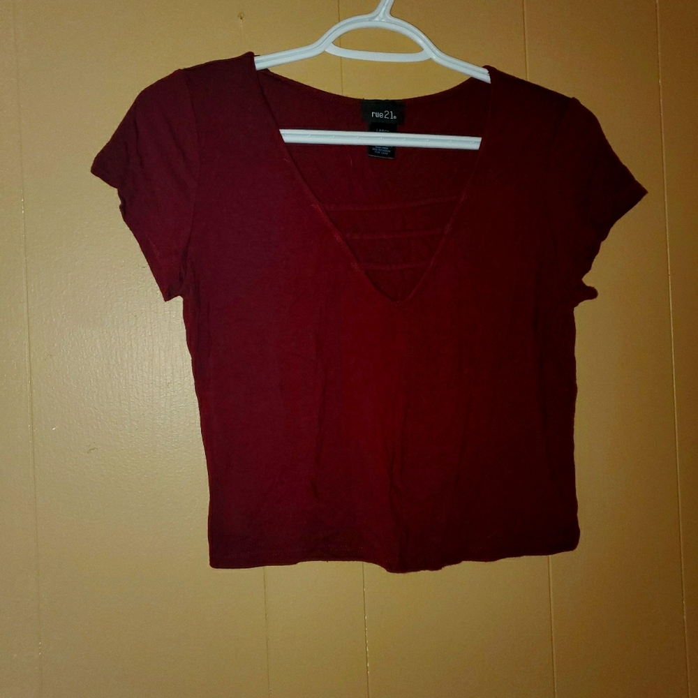 Rue 21 crop top